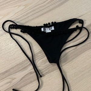 Beach Riot Stone Cold Fox bottoms